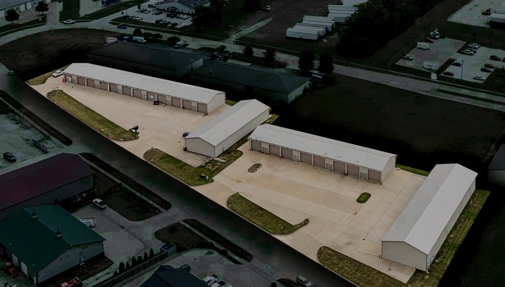 2713, 2715, 2801, 2803 Hundman Drive, Champaign