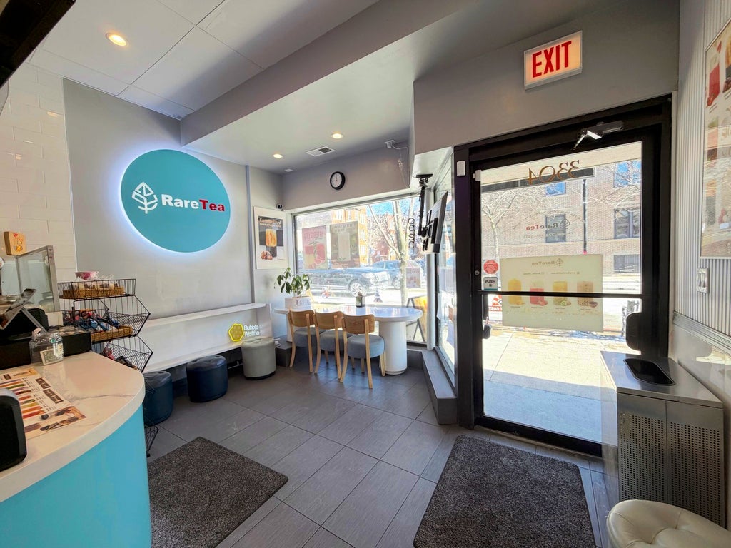 3304 North Broadway, Chicago