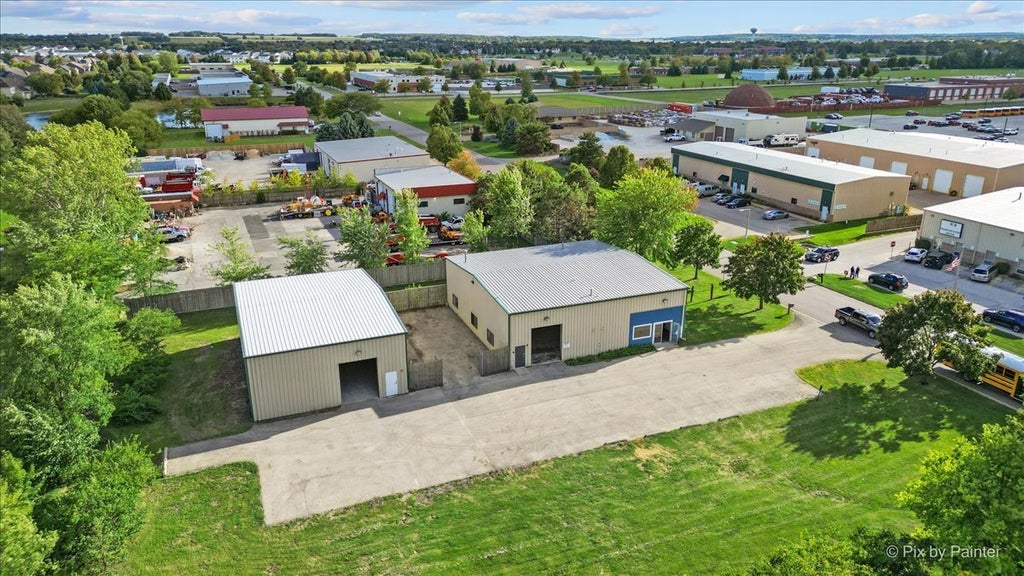 54 Stonehill Road, Oswego