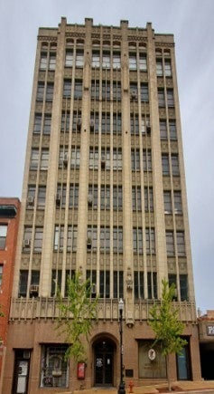 164 Division Street, Elgin