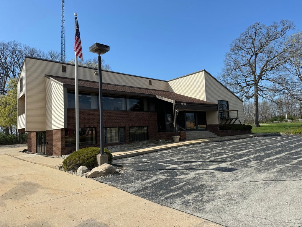 2500 North Vermilion Street, Danville