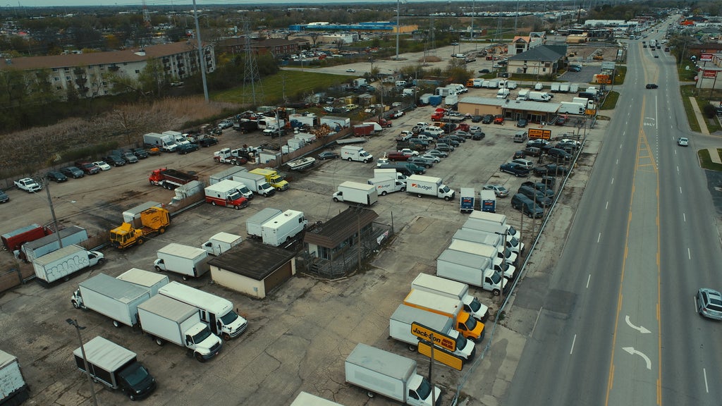 712 South Green Bay Road, Waukegan