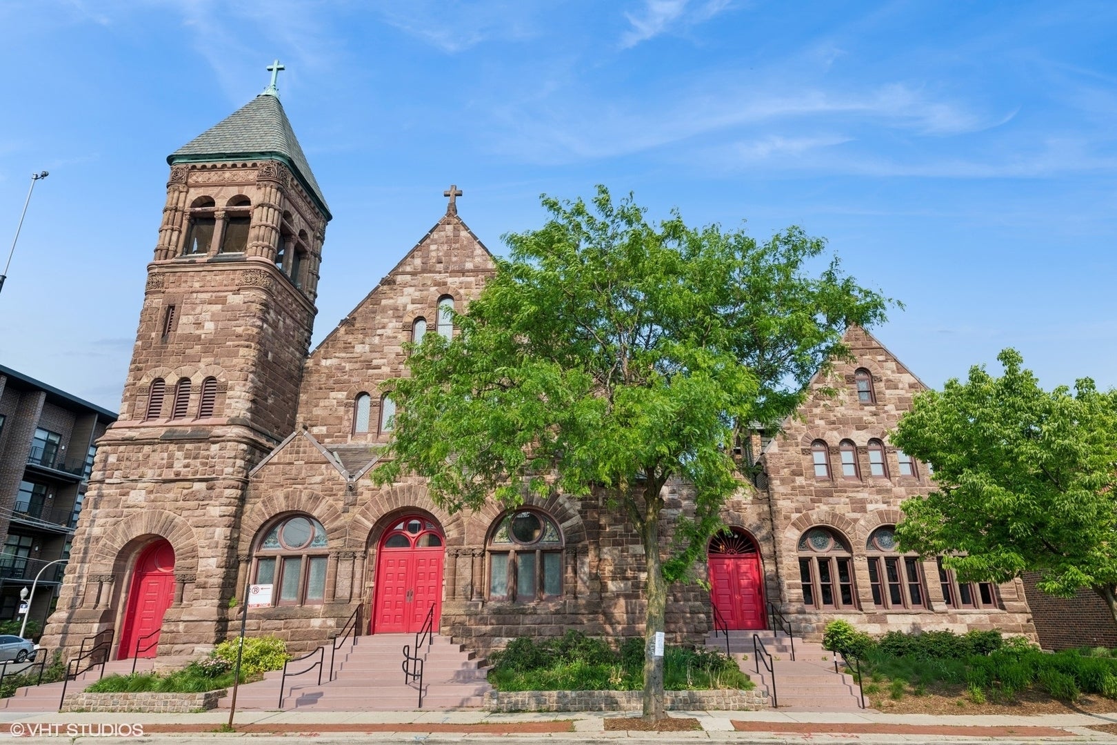 Photo of Listing #12440217