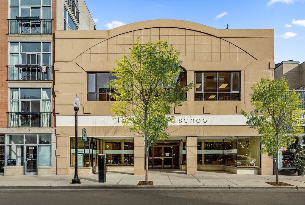 3121 North Lincoln Avenue, Chicago, 60657