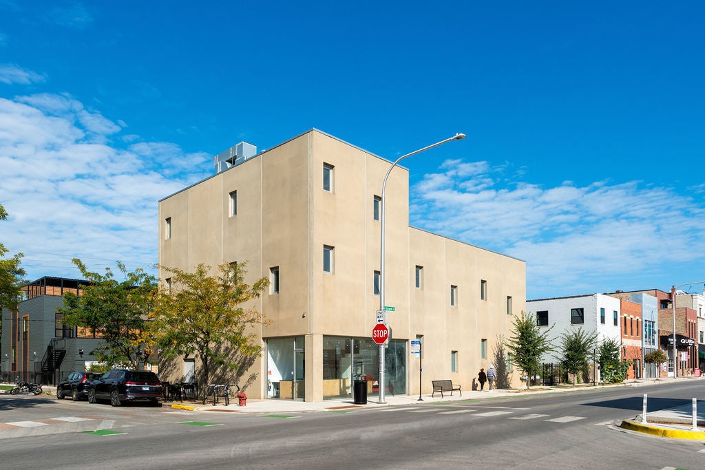 2054 West Grand Avenue, Chicago