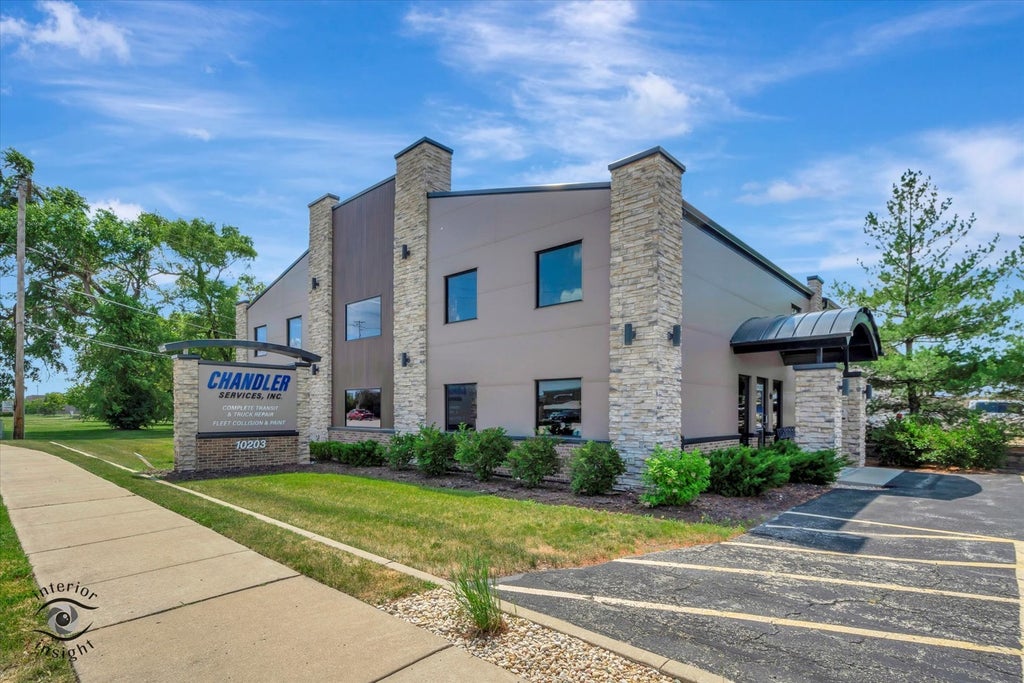 10203 191st Street, Mokena