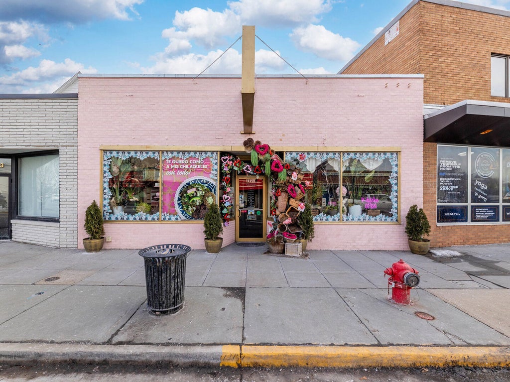 3521 Ridge Road, Lansing