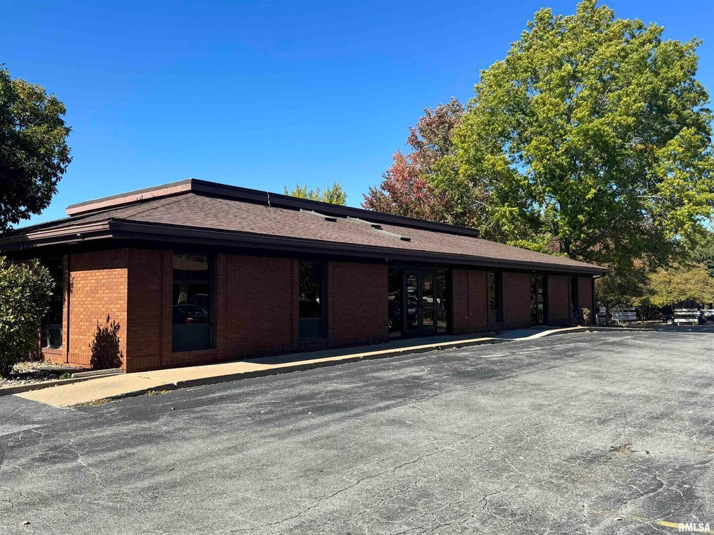 612 35th Avenue, Moline