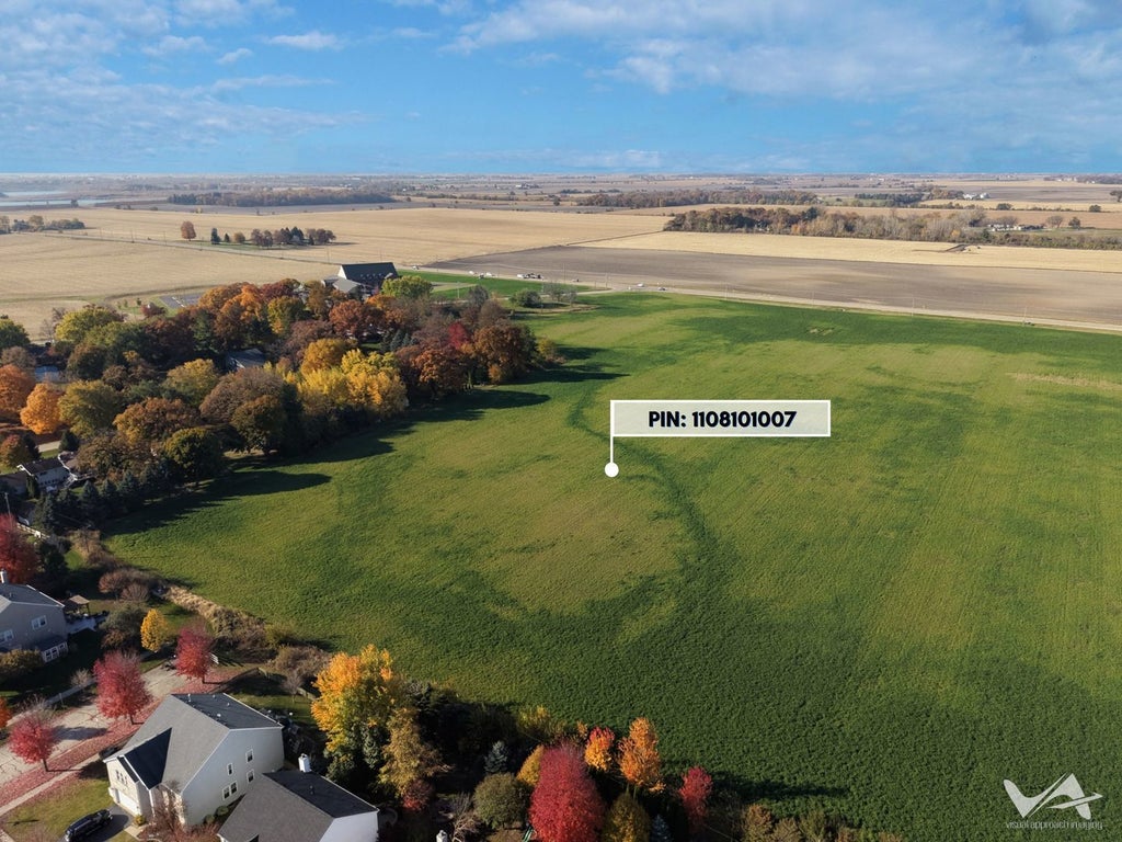 18.5 Acres Rt. 47 - Hughes Road, Elburn