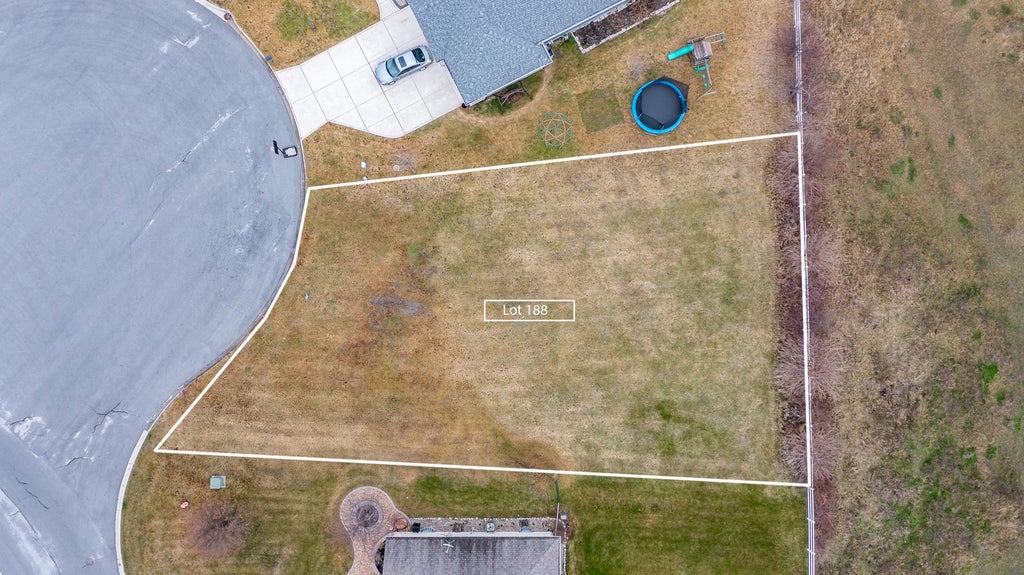 8312 Doubletree Drive N, Winfield