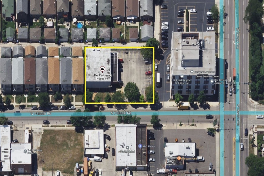 6330 North Pulaski Road, Chicago, 60646