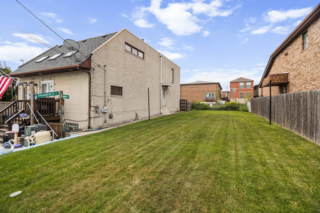 3255 South Canal Street, Chicago, 60616