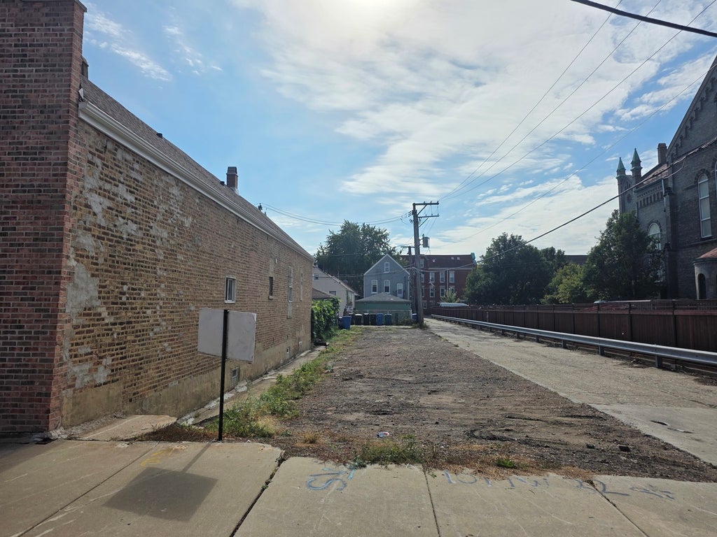 1019 West 32nd Street, Chicago