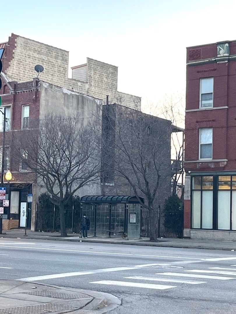 604 South Western Avenue, Chicago