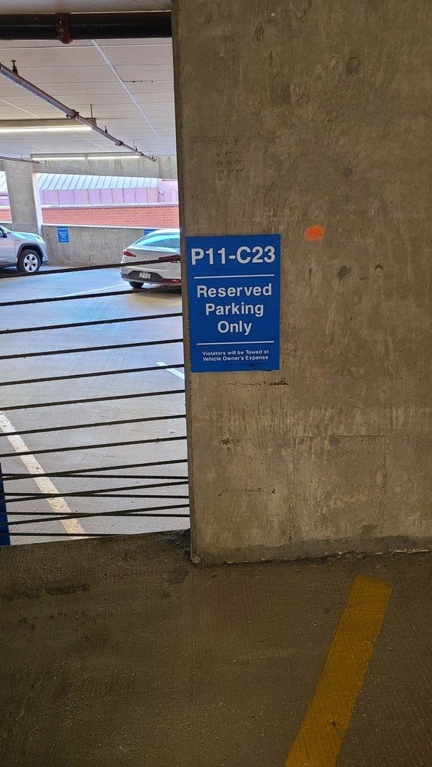 33 West Ontario Street P11-c23, Chicago