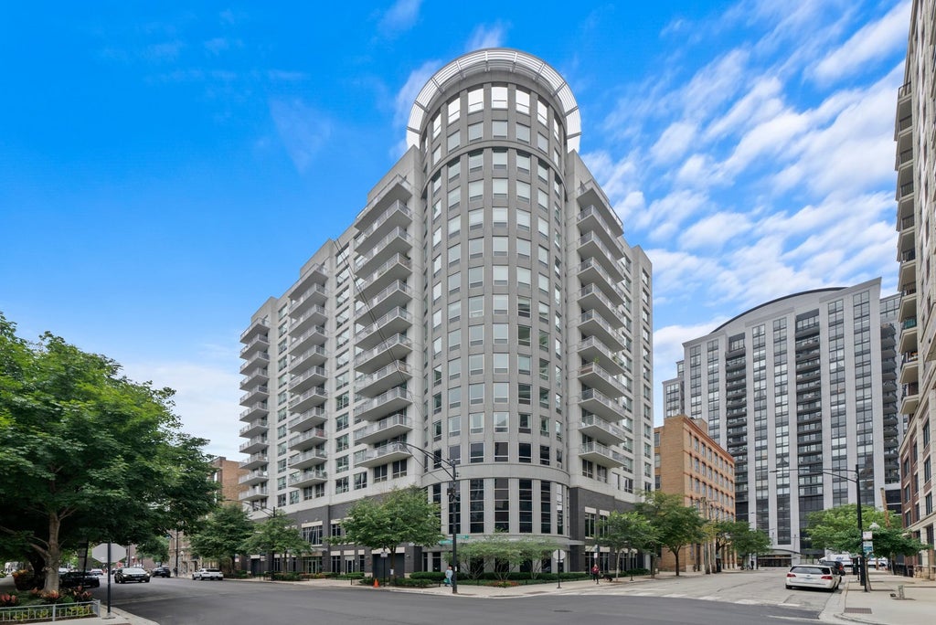 421 West Huron Street Gu-31, Chicago, 60654