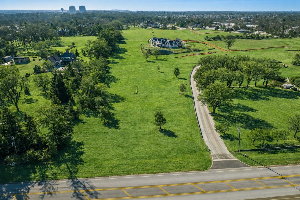 23w731 Hobson Road, Naperville