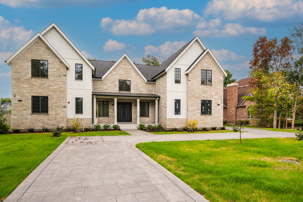 1921 Beechnut Road, Northbrook, 60062