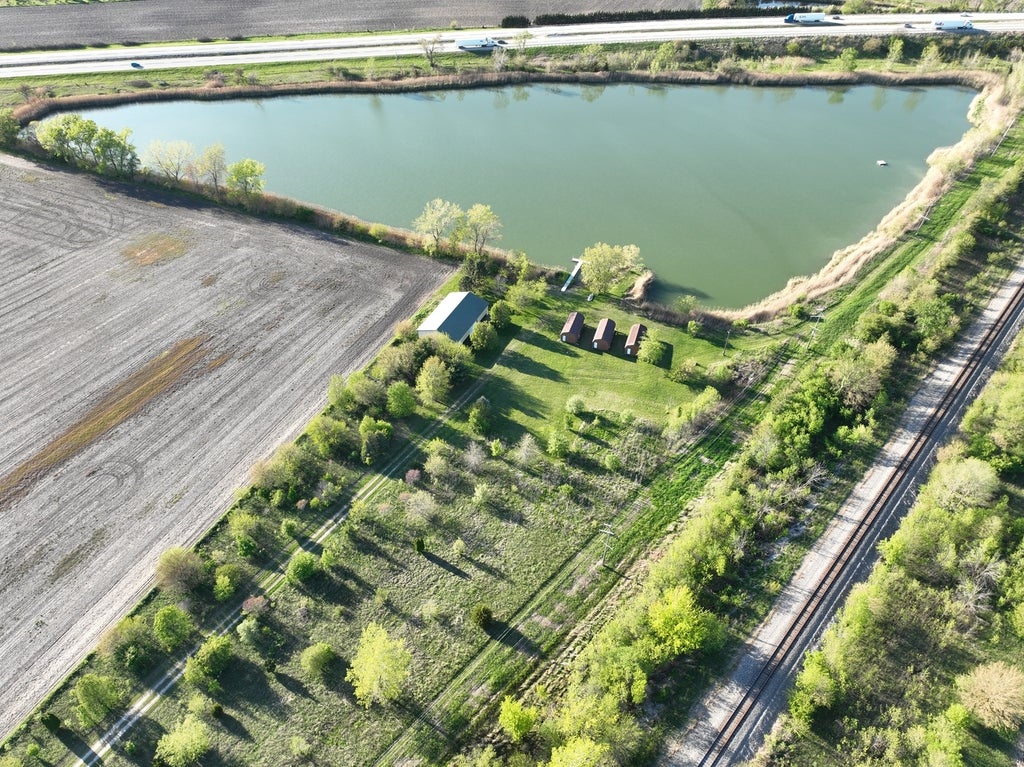 990 East 2800 North Road, Clifton