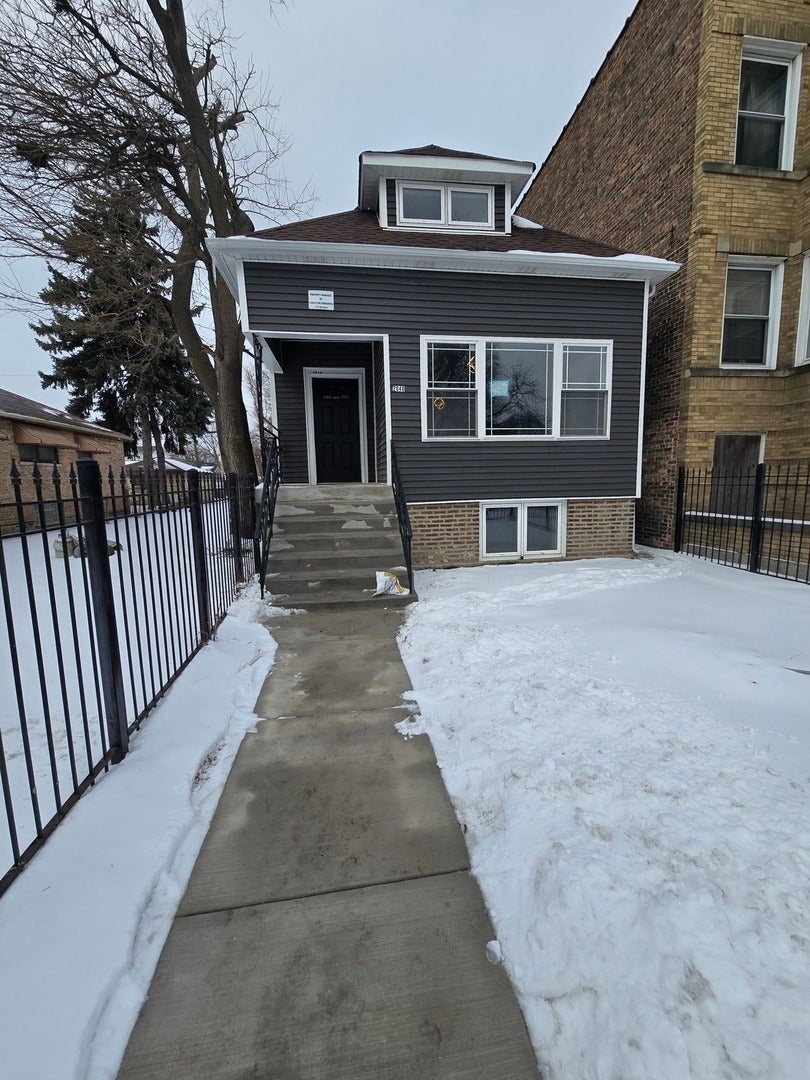 2040 West Garfield Boulevard, Chicago, 60609