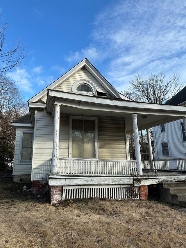 1568 North Main Street, Decatur