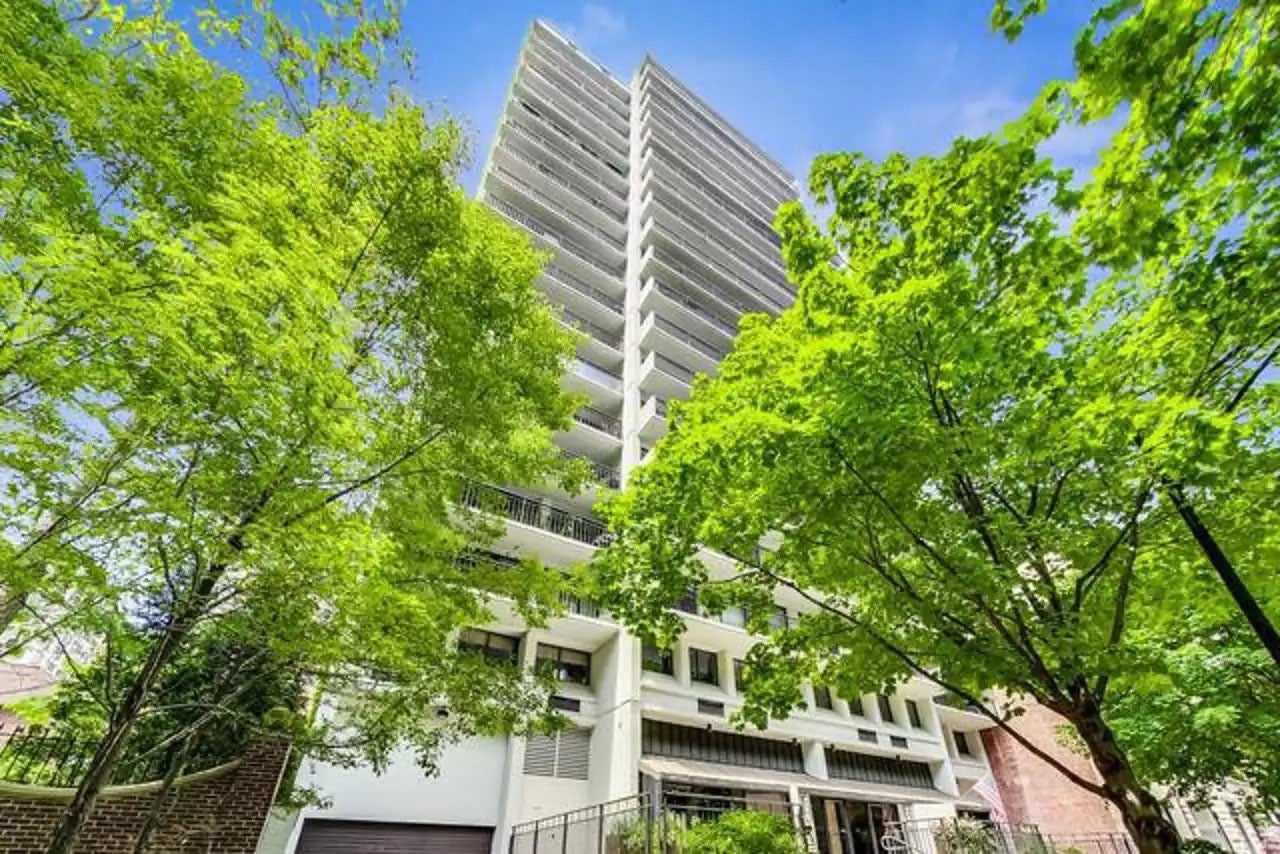 Photo of Listing #12306138