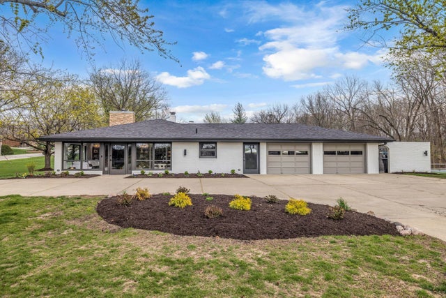 65 South Shores Drive, Decatur