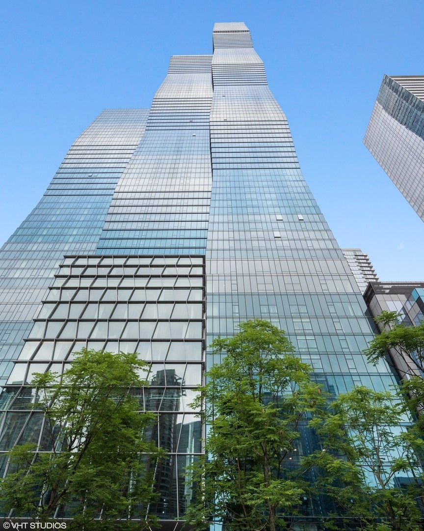 Photo of Listing #12346070