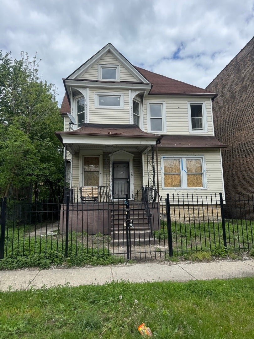 7051 South Princeton Avenue, Chicago