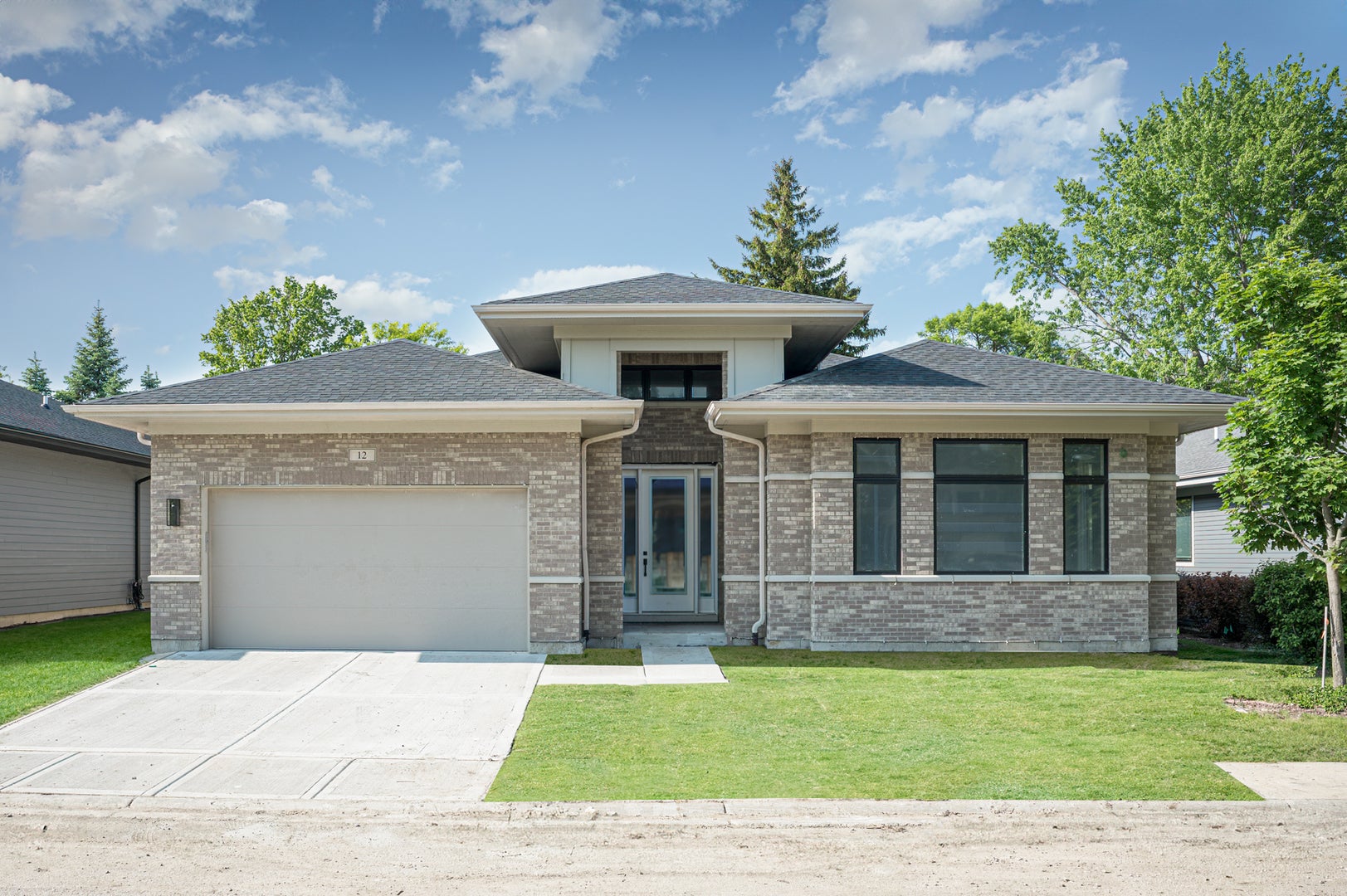 Photo of Listing #12381296