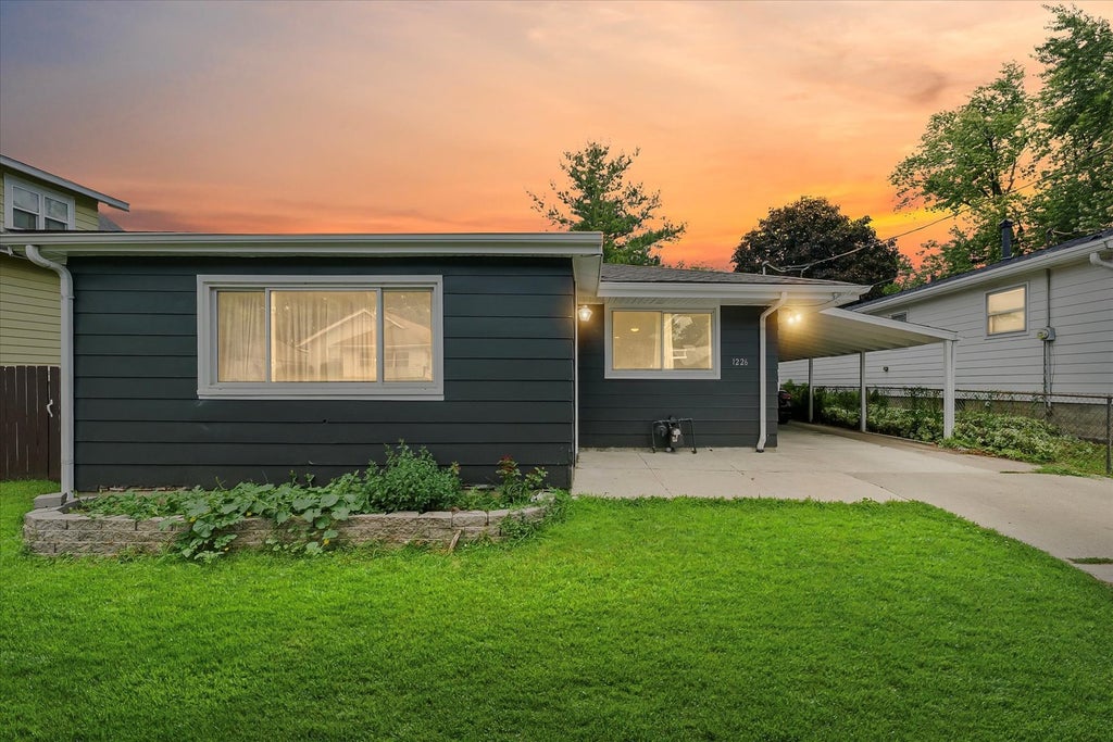 1226 Low Street, Bloomington