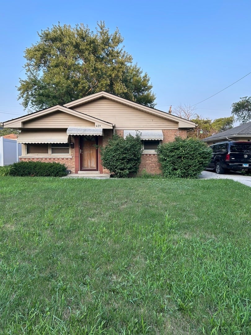 639 Coolidge Street, Chicago Heights
