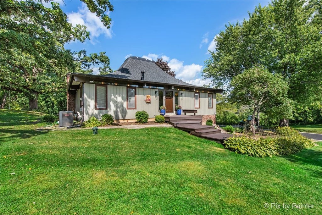 6111 Ridgeview Drive, Huntley