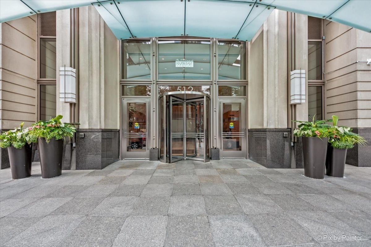 Photo of Listing #12445124