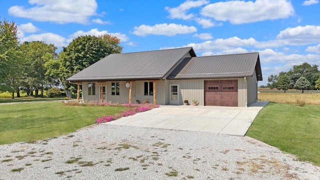 1190 North 1400 East Road, Bement
