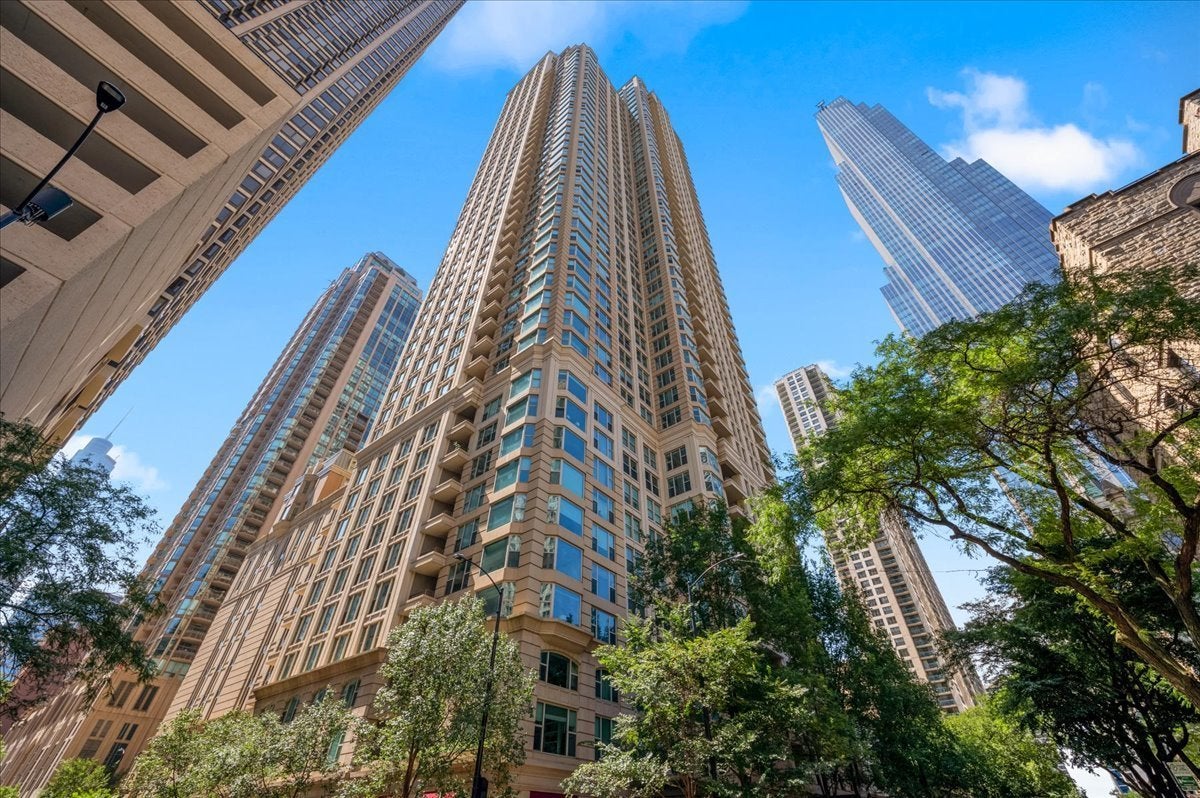 Photo of Listing #12450224