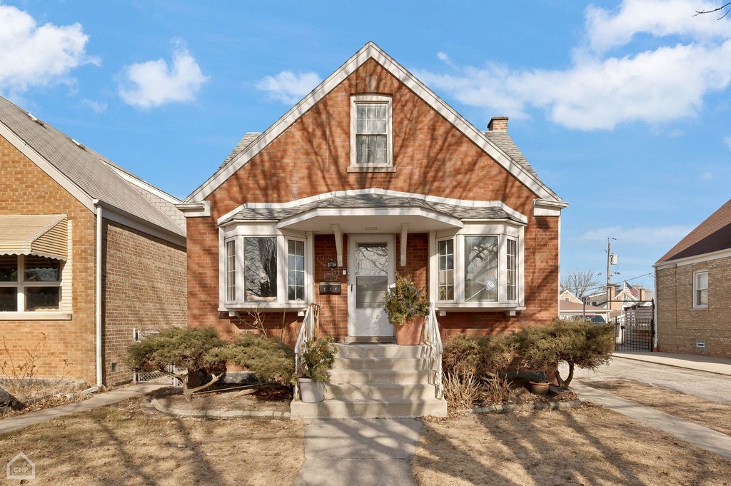 3736 West 70th Street, Chicago