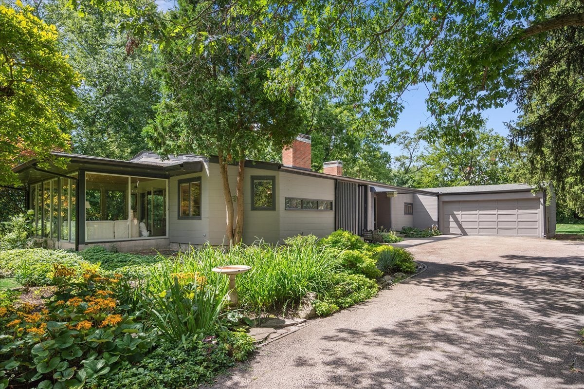 Photo of Listing #12451416