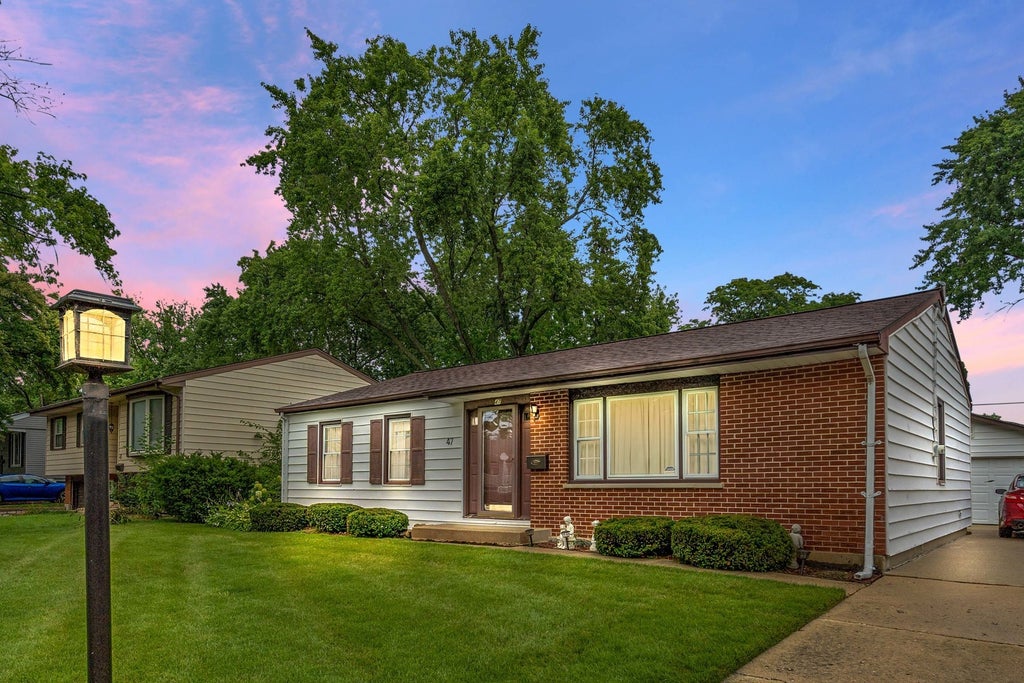 47 Willow Trail, Wheeling