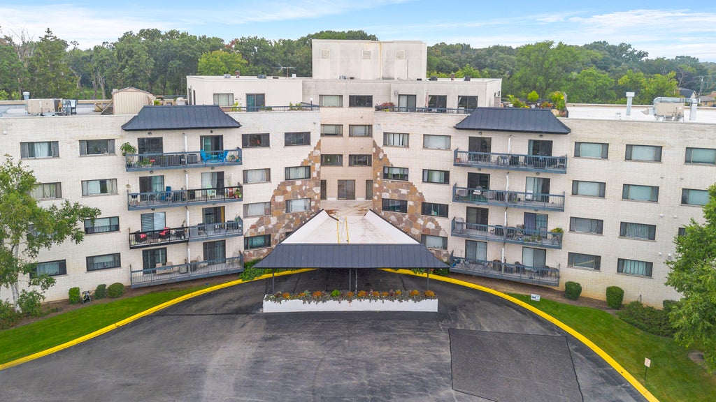 6700 South Brainard Avenue 428, Countryside, 60525