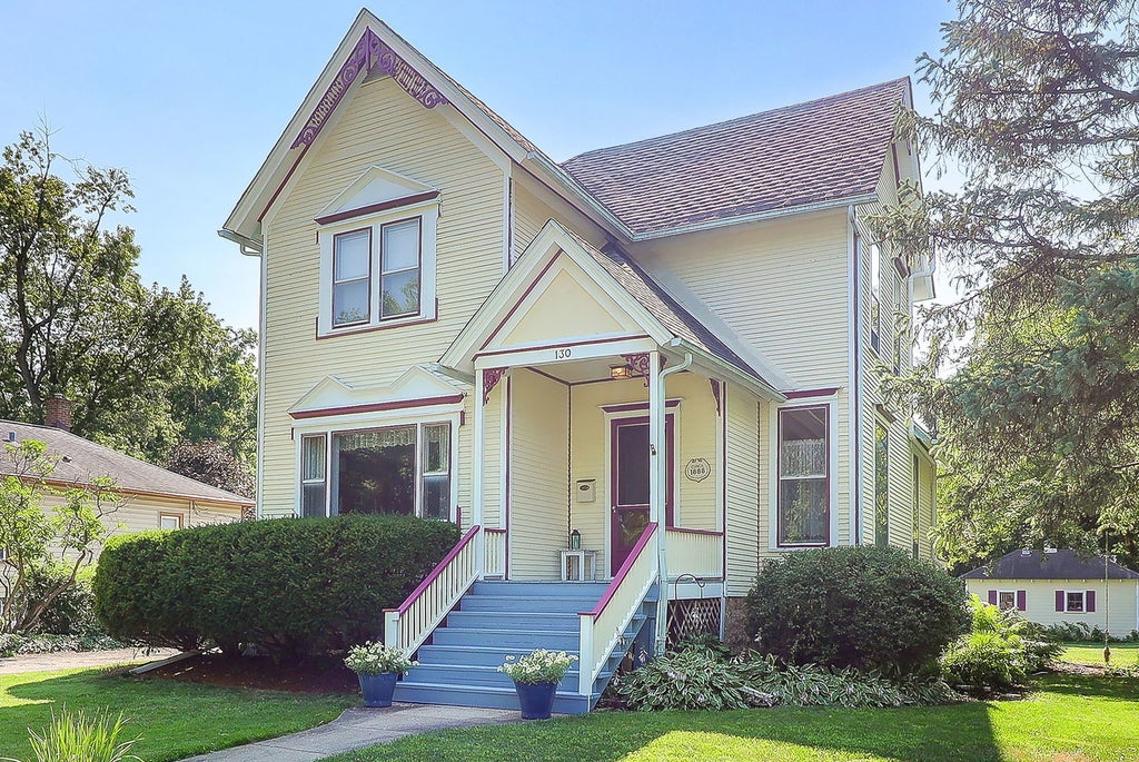 130 Sophia Street, West Chicago