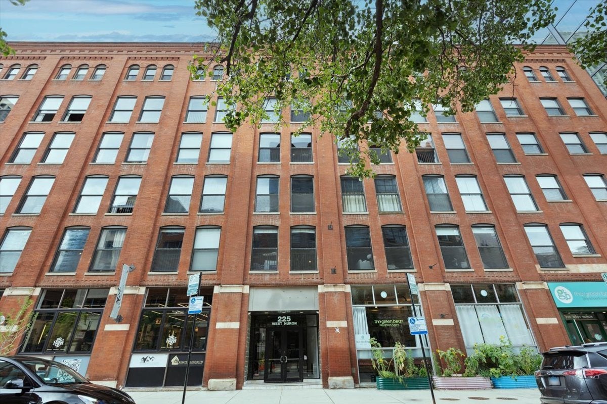 Photo of Listing #12462479