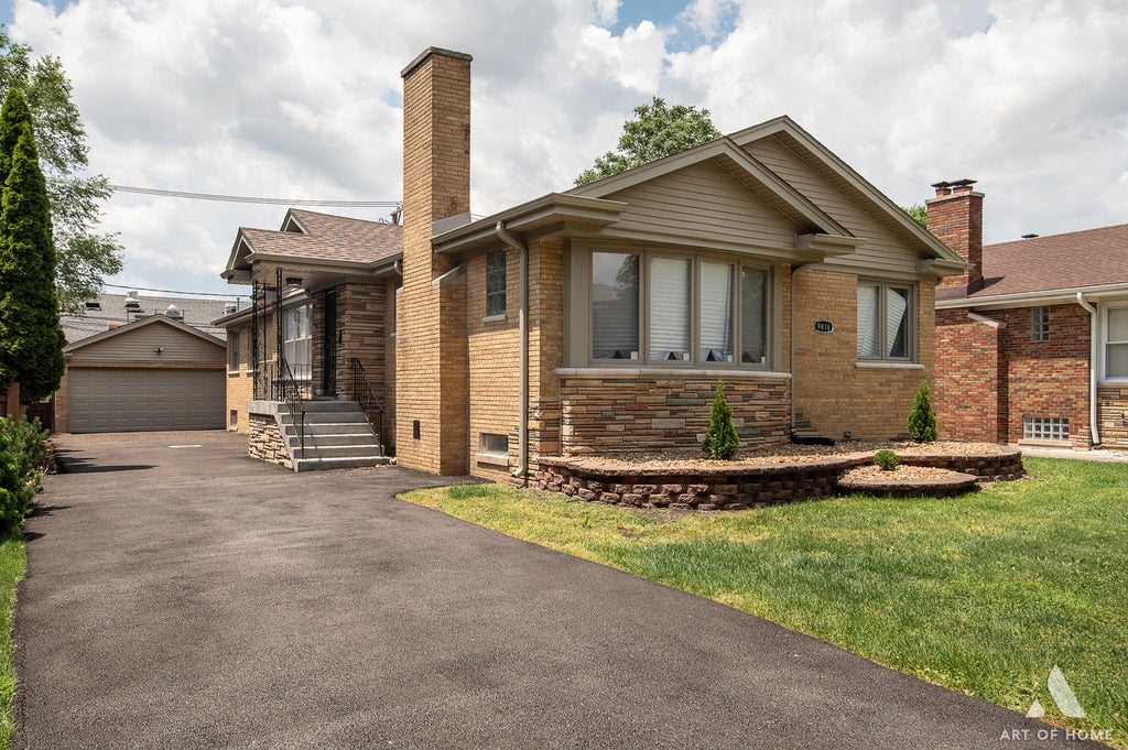 9616 South Claremont Avenue, Chicago