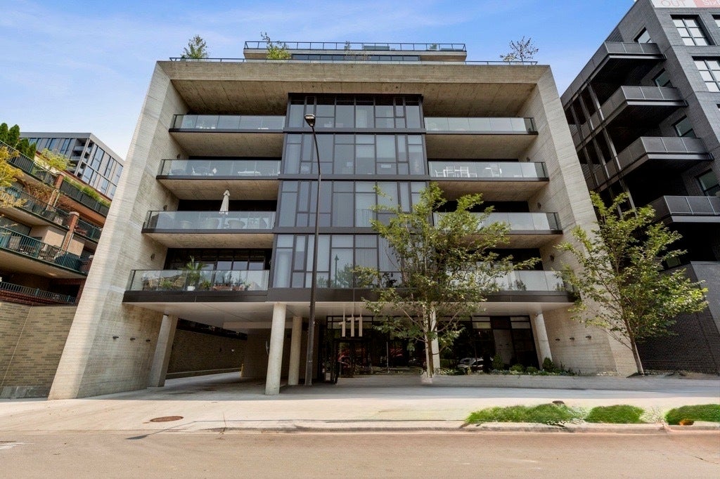 Photo of Listing #12463753