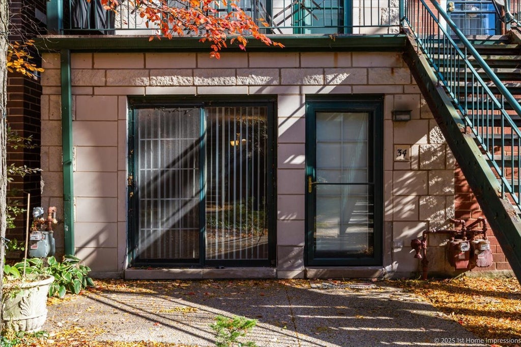 1812 South State Street 34, Chicago, 60616