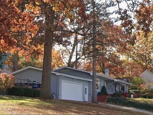 4 Forest Knolls, Decatur