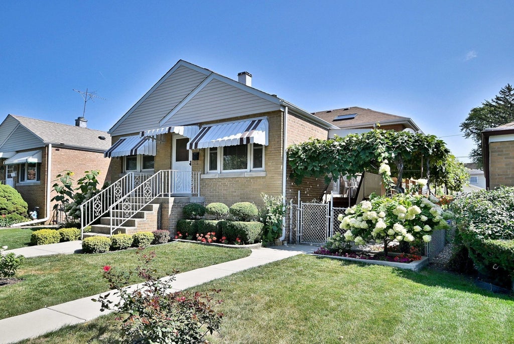 2247 Elm Street, River Grove