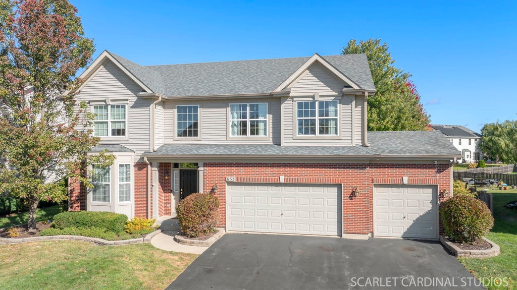 633 Mansfield Way, Oswego