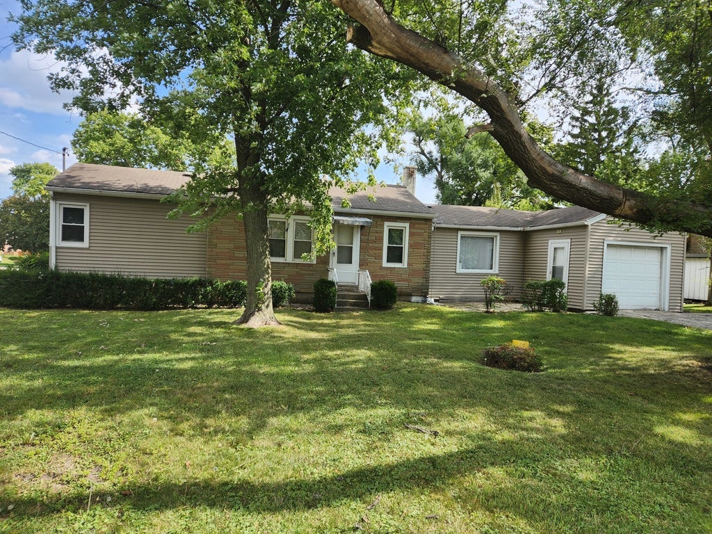 2209 Elmira Avenue, Des Plaines