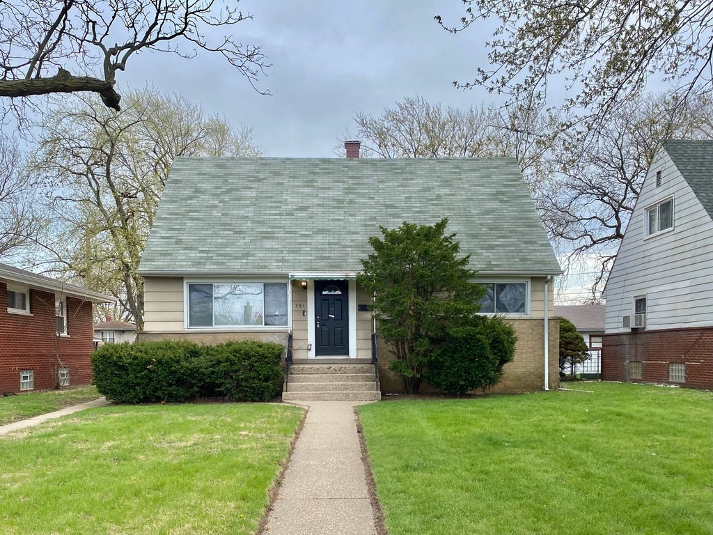 351 Clyde Avenue, Calumet City